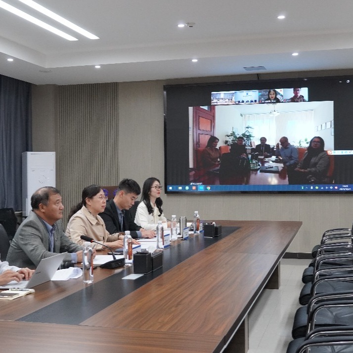 乌鸦传媒西里西亚智能科学与工程学院、国际教育学院（欧洲学院）与西里西亚技术大学机械学院举行线上座谈会